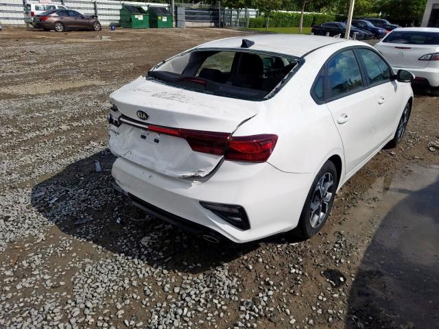 3KPF24AD0KE096316 - 2019 KIA FORTE FE WHITE photo 4