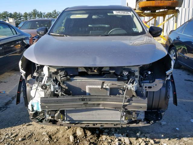 JA4AT4AA6JZ066702 - 2018 MITSUBISHI ECLIPSE CR GRAY photo 9