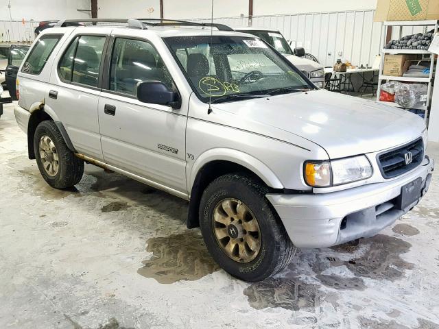 4S6DM58W814416709 - 2001 HONDA PASSPORT E 银色 照片 1