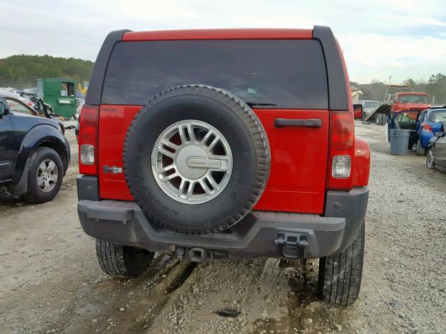 5GTDN136268329360 - 2006 HUMMER H3 RED photo 9