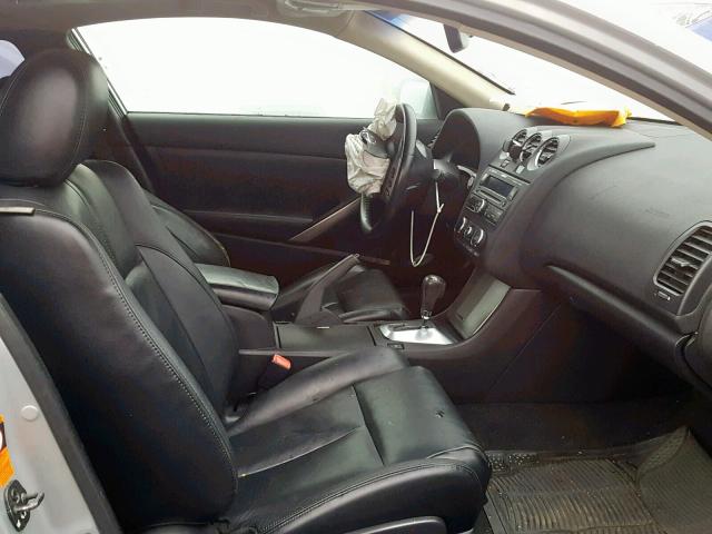 1N4BL24E98C110899 - 2008 NISSAN ALTIMA 3.5 SILVER photo 5