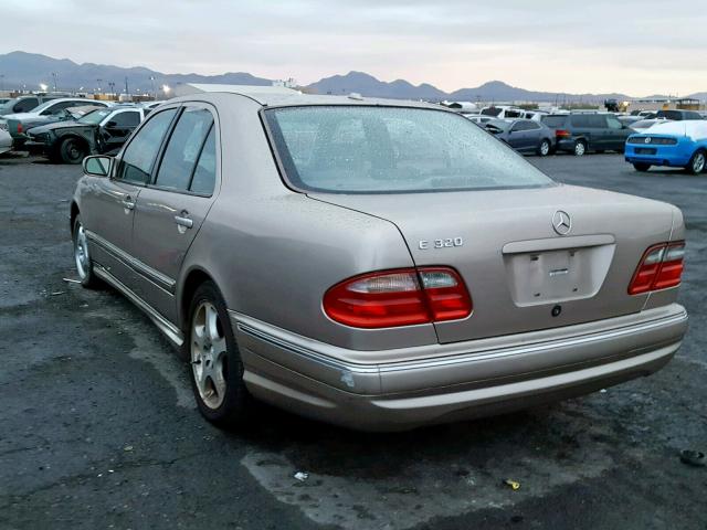 WDBJF65JX1B206566 - 2001 MERCEDES-BENZ E 320 GOLD photo 3