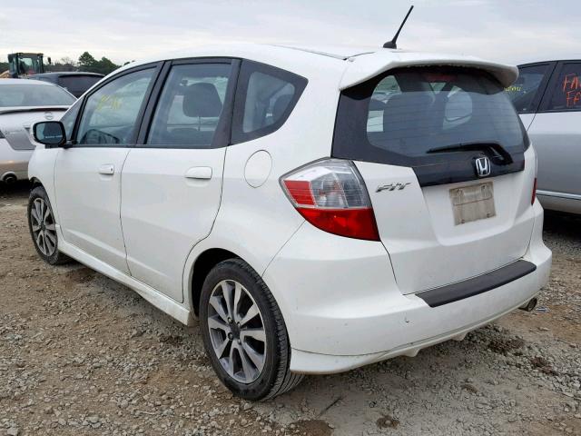 JHMGE8H61DC044132 - 2013 HONDA FIT SPORT WHITE photo 3