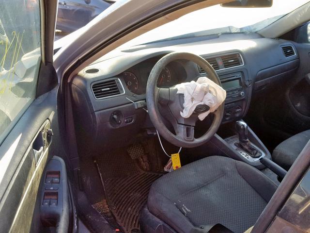 3VW2K7AJXCM336532 - 2012 VOLKSWAGEN JETTA BASE 银色 照片 9