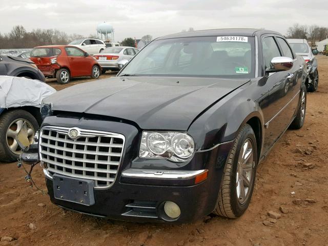 2C3AA63H95H115323 - 2005 CHRYSLER 300C BLACK photo 2