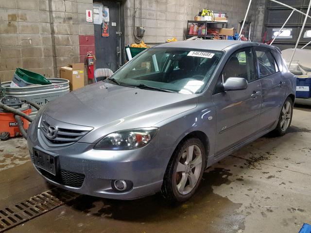 JM1BK343951304390 - 2005 MAZDA 3 HATCHBAC GRAY photo 2