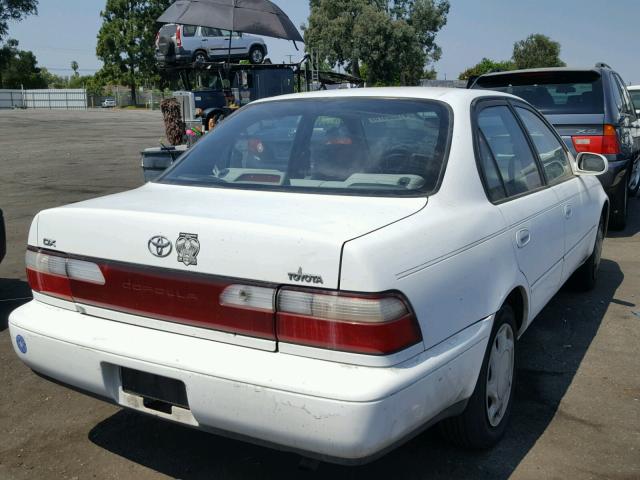 1NXBB02E5TZ420549 - 1996 TOYOTA COROLLA DX WHITE photo 4