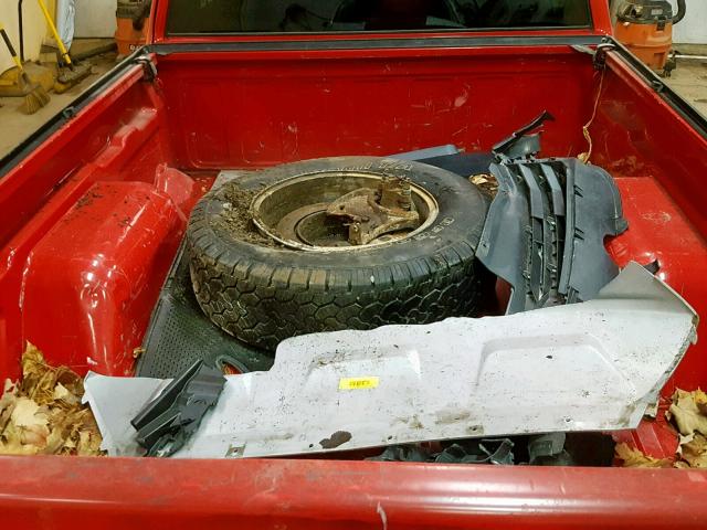 1GTCS195428244993 - 2002 GMC SONOMA RED photo 6