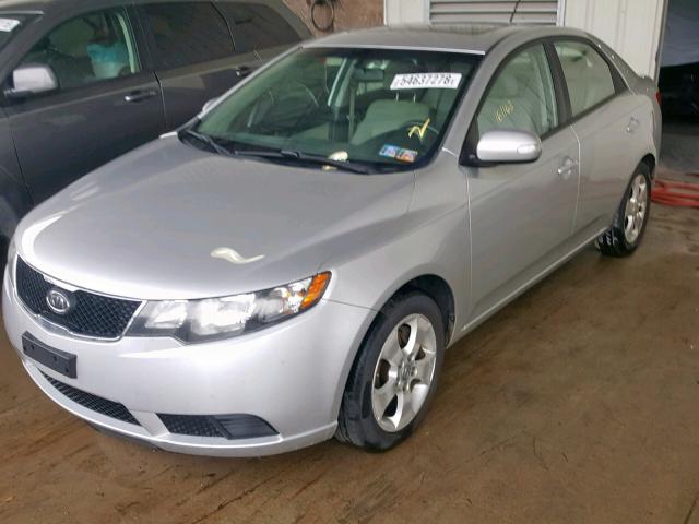 KNAFU4A25A5221455 - 2010 KIA FORTE EX SILVER photo 2