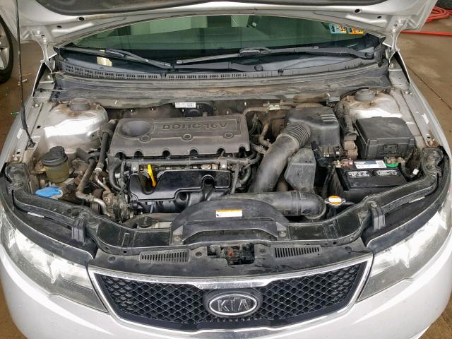 KNAFU4A25A5221455 - 2010 KIA FORTE EX SILVER photo 7