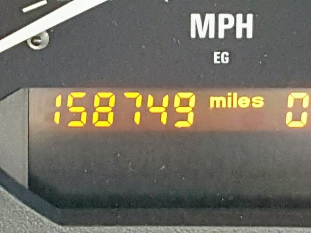 WBABE832XTEY30642 - 1996 BMW 318 IS AUT BLACK photo 8