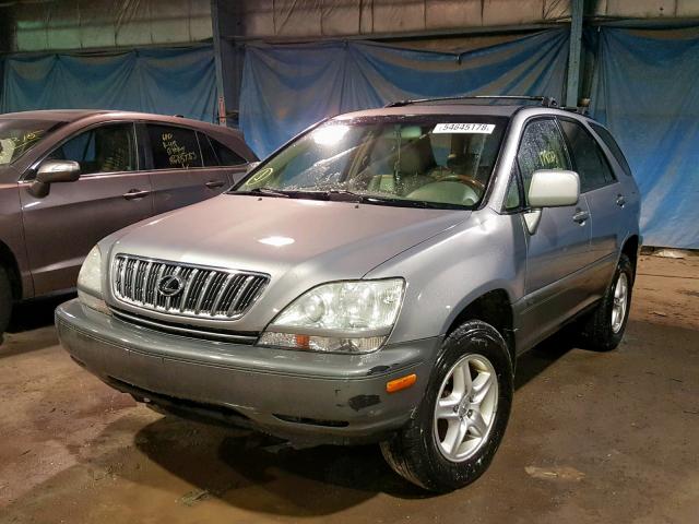 JTJHF10U210222483 - 2001 LEXUS RX 300 SILVER photo 2