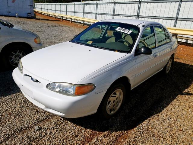 3FAFP13P72R121377 - 2002 FORD ESCORT WHITE photo 2