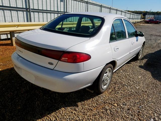 3FAFP13P72R121377 - 2002 FORD ESCORT WHITE photo 4