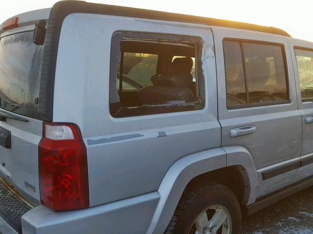 1J8HG48P87C637470 - 2007 JEEP COMMANDER 银色 照片 9