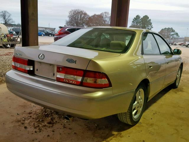 JT8BF28G910326934 - 2001 LEXUS ES 300 GOLD photo 4