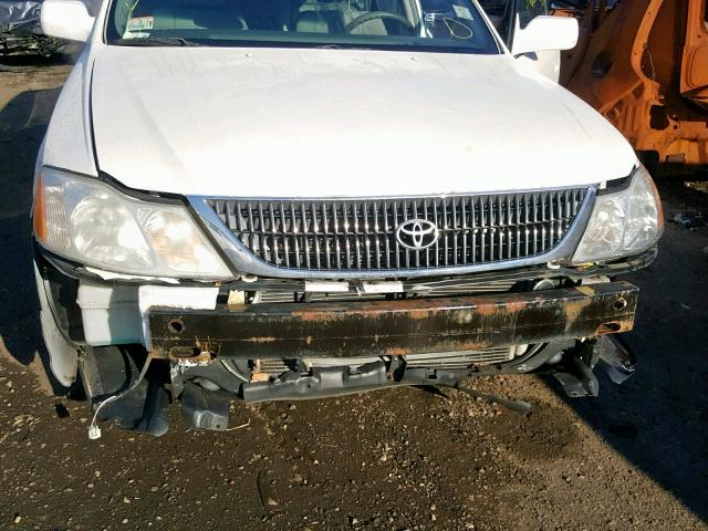 4T1BF28B0YU085592 - 2000 TOYOTA AVALON XL WHITE photo 9