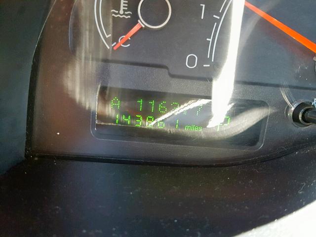 1LNHM86S53Y677416 - 2003 LINCOLN LS أخضر صورة 8
