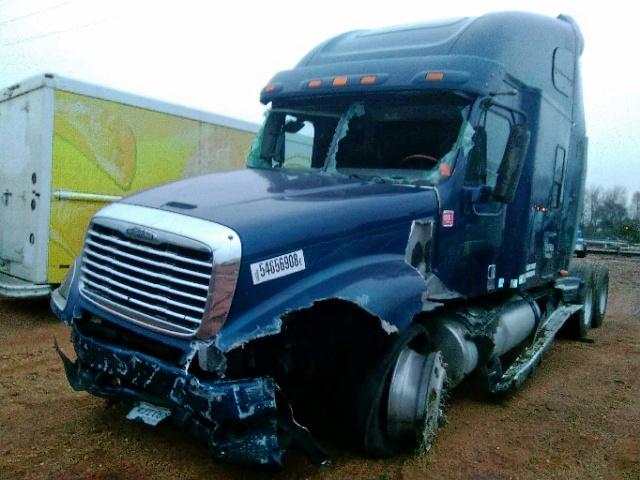 1FUJA6CK14LN13045 - 2004 FREIGHTLINER CONVENTION BLUE photo 2