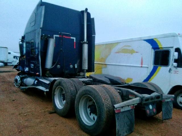 1FUJA6CK14LN13045 - 2004 FREIGHTLINER CONVENTION BLUE photo 3