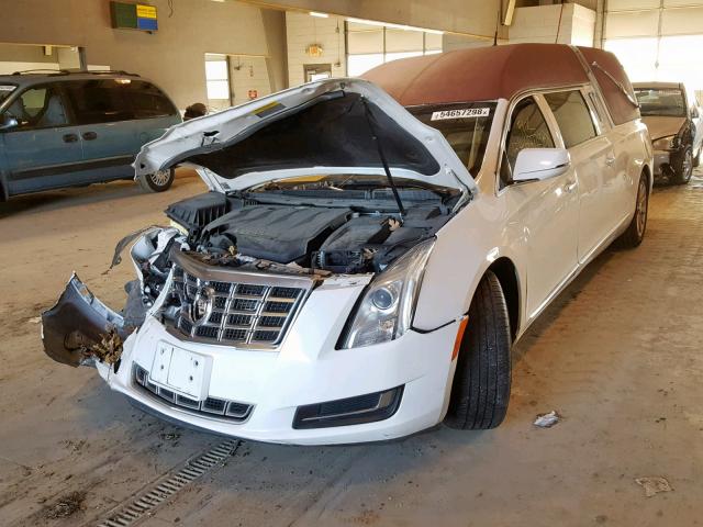 2GEXG7U32E9500527 - 2014 CADILLAC XTS FUNERA WHITE photo 2