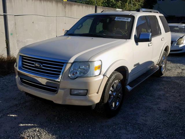 1FMEU65E27UB33312 - 2007 FORD EXPLORER L WHITE photo 2