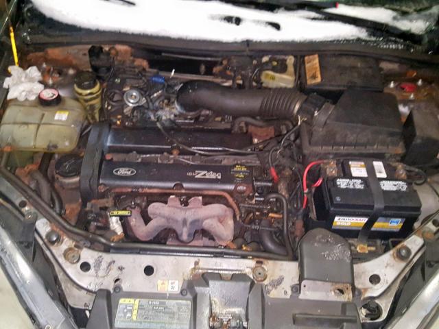 3FAFP31332R219088 - 2002 FORD FOCUS ZX3 GRAY photo 7