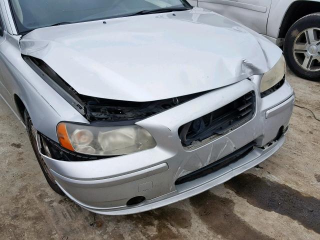 YV1RS592792737114 - 2009 VOLVO S60 2.5T SILVER photo 9