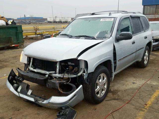 1GKDT13S582103673 - 2008 GMC ENVOY SILVER photo 2