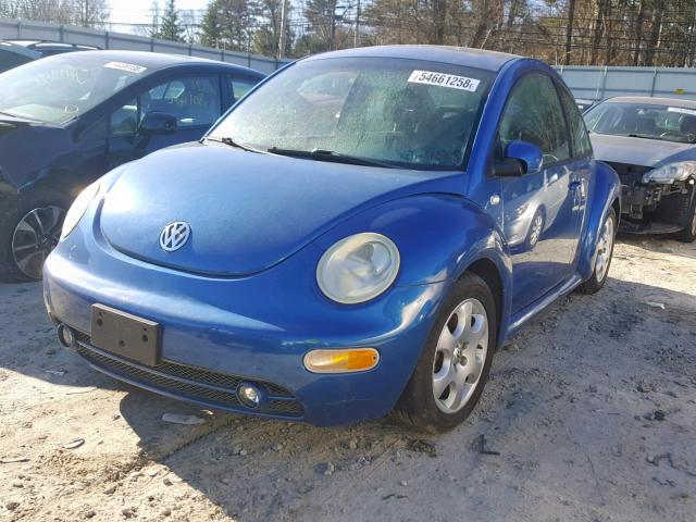 3VWCD21CX2M410355 - 2002 VOLKSWAGEN NEW BEETLE 蓝色 照片 2