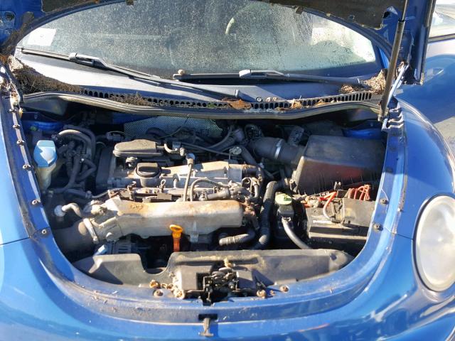 3VWCD21CX2M410355 - 2002 VOLKSWAGEN NEW BEETLE 蓝色 照片 7