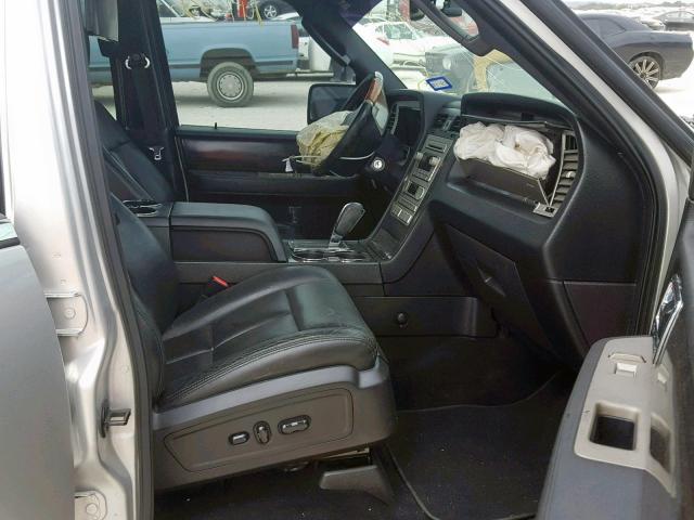 5LMFU27557LJ05677 - 2007 LINCOLN NAVIGATOR SILVER photo 5
