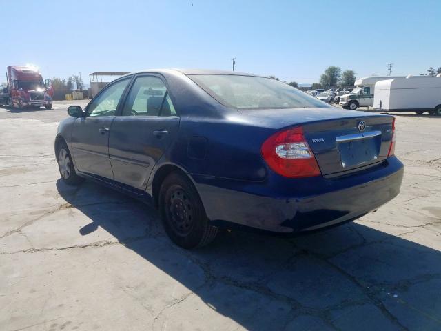 4T1BE32K42U560489 - 2002 TOYOTA CAMRY LE BLUE photo 3