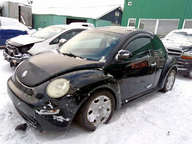3VWBB61C9WM038215 - 1998 VOLKSWAGEN NEW BEETLE 黑色 照片 2