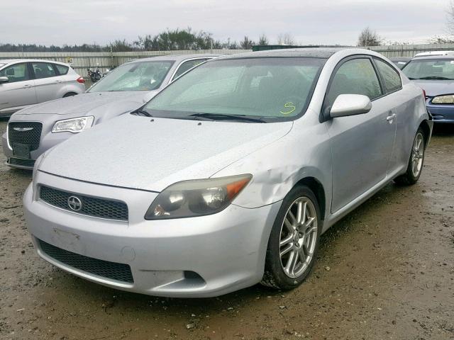 JTKDE167550025585 - 2005 TOYOTA SCION TC 银色 照片 2