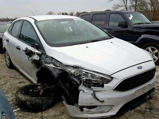 1FADP3E2XGL228384 - 2016 FORD FOCUS S WHITE photo 1