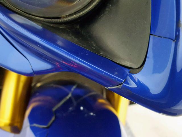 JYARN23E4BA010843 - 2011 YAMAHA YZFR1 BLUE photo 10