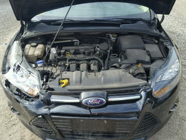 1FAHP3N25CL446695 - 2012 FORD FOCUS TITA BLACK photo 7