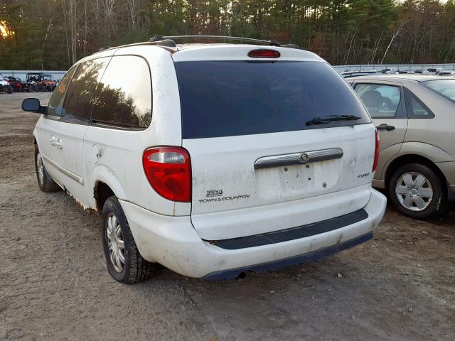 2C8GP54L25R116890 - 2005 CHRYSLER TOWN & COU WHITE photo 3