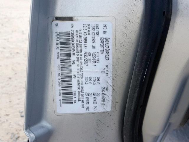 2C8GM68434R388459 - 2004 CHRYSLER PACIFICA SILVER photo 10