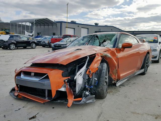 JN1AR5EF6JM710229 - 2018 NISSAN GT-R PREMI ORANGE photo 2