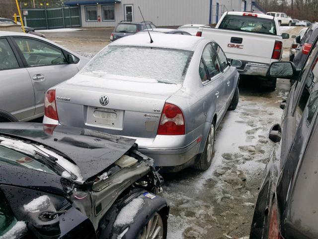 WVWTH63B52P073803 - 2002 VOLKSWAGEN PASSAT GLX SILVER photo 4