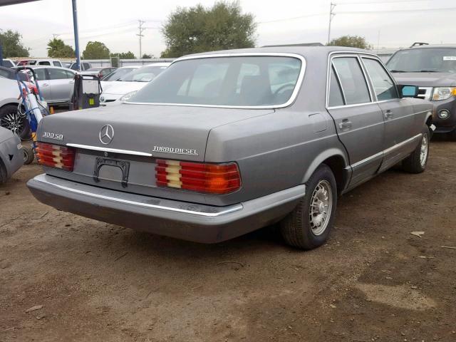 WDBCB20A9DB041232 - 1983 MERCEDES-BENZ 300 SD GRAY photo 4