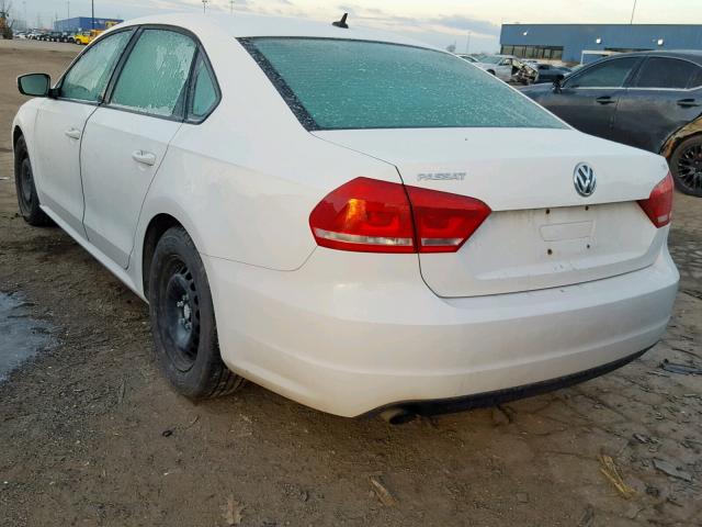 1VWAS7A32EC071610 - 2014 VOLKSWAGEN PASSAT S WHITE photo 3