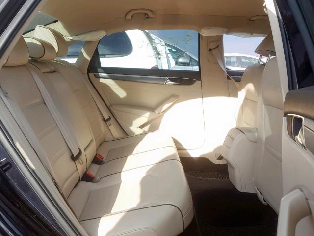 1VWDT7A33HC040882 - 2017 VOLKSWAGEN PASSAT R-L BLACK photo 6