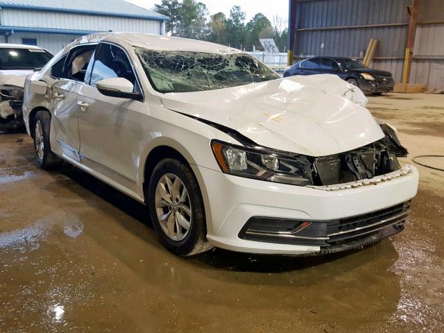 1VWAS7A37GC006738 - 2016 VOLKSWAGEN PASSAT S WHITE photo 1