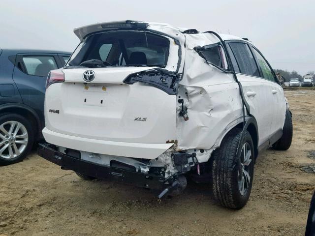 JTMWFREVXJJ151988 - 2018 TOYOTA RAV4 ADVEN WHITE photo 4