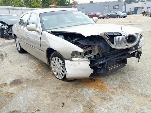 1LNHM81W47Y613447 - 2007 LINCOLN TOWN CAR S BLACK photo 1