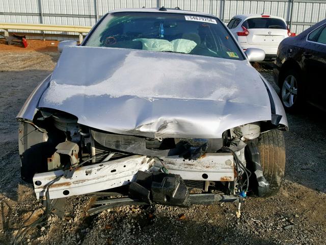 1G1JH12F637161302 - 2003 CHEVROLET CAVALIER L SILVER photo 9