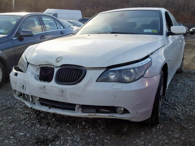 WBANF73557CU24963 - 2007 BMW 530 XI WHITE photo 2